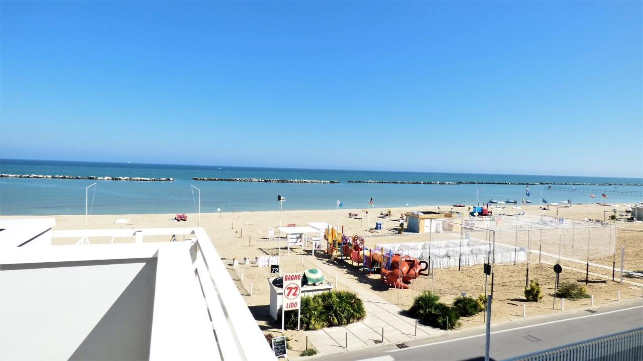 Hotel Trevi Bellaria-Igea Marina Exterior foto